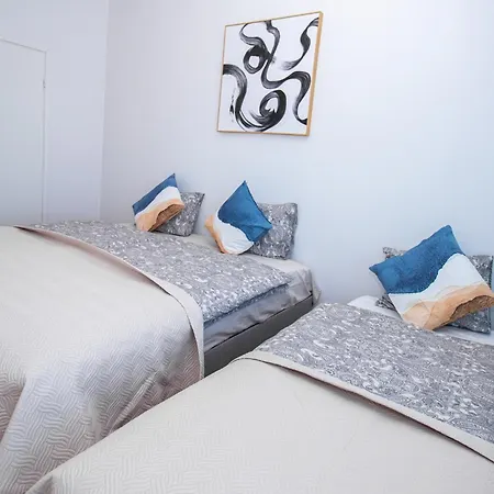 Flexi Homes Itaekeskus Apartman